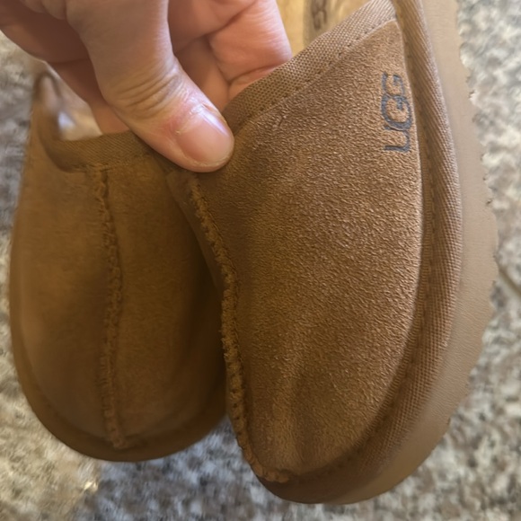 NEW Kids Ugg Classic Keegan Slide Slippers Size 11 - Picture 4 of 7